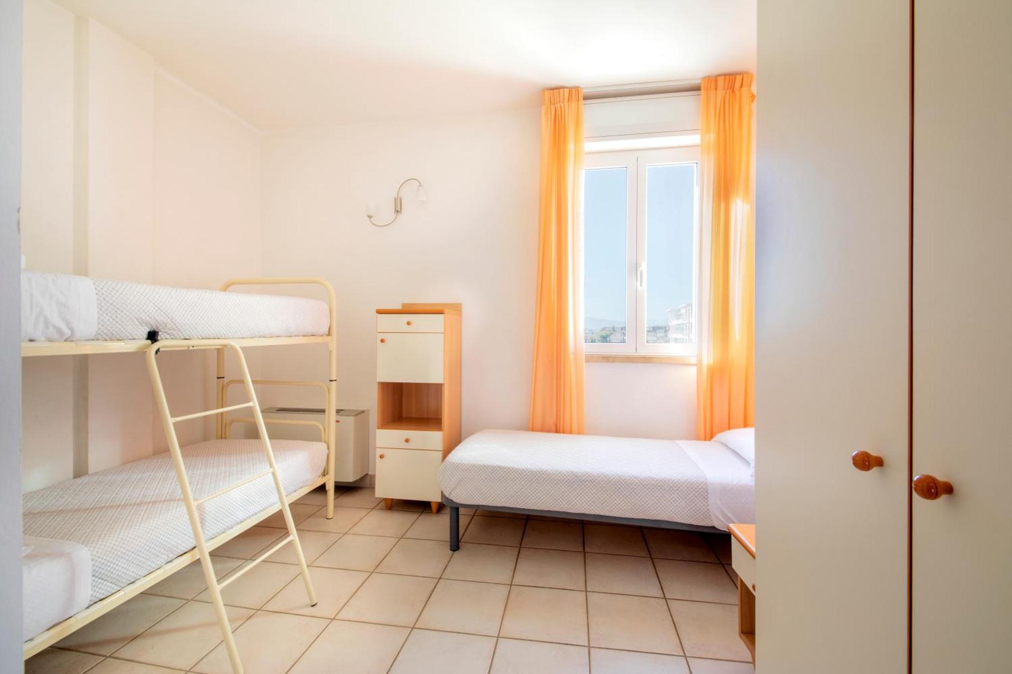 Residence Brezza Di Mare San Benedetto del Tronto Exterior foto