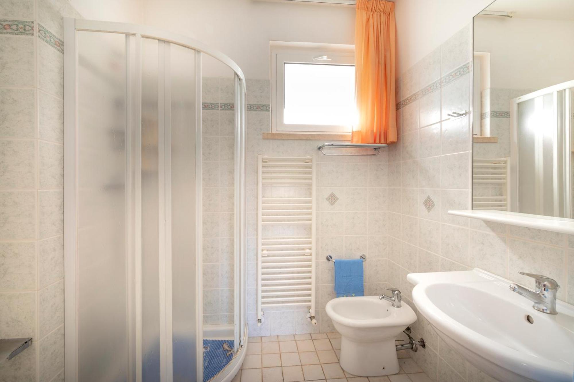Residence Brezza Di Mare San Benedetto del Tronto Exterior foto